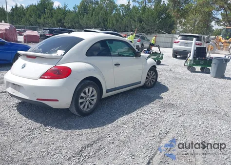 2013 Volkswagen Beetle 2.5L/2.5L Fender Edition z USA, uszkodzony, nr VIN 3VWFP7AT9DM671402